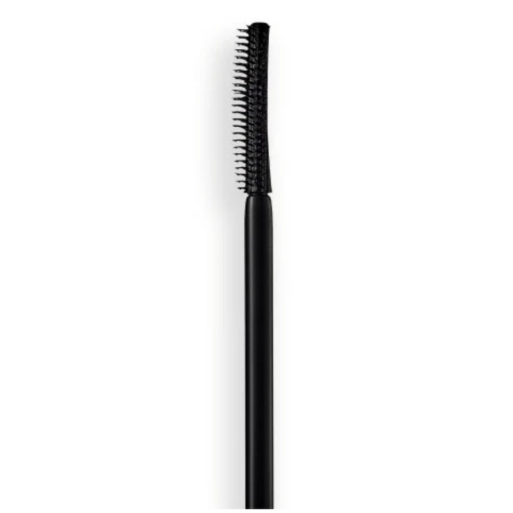 IL MAKIAGE BLACK CARD
MASCARALIFT, CURL & LENGTHEN MASCARA - Picture 6 of 6